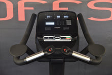 Carica l'immagine nel visualizzatore di Gallery, Cyclette Professionale BRX-9500 Autoalimentata Toorx
