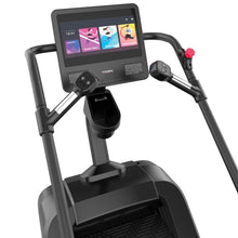 Carica l'immagine nel visualizzatore di Gallery, Stair Climber Professionale CLX 8000 Console TFT Toorx