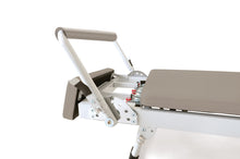 Carica l'immagine nel visualizzatore di Gallery, Reformer in Metallo Richiudibile Salvaspazio PTX 300 Moon &amp; Sand Liveness Essential Line