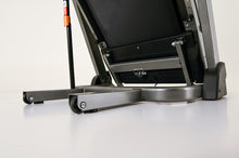 Carica l&#39;immagine nel visualizzatore di Gallery, Tapis Roulant RAMBLER Toorx