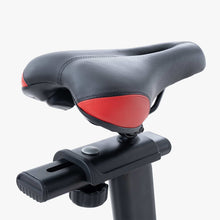 Carica l&#39;immagine nel visualizzatore di Gallery, Indoor Cycle JK524 JK Fitness