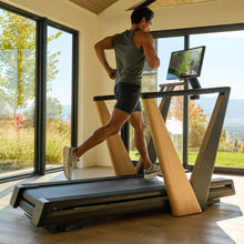 Carica l'immagine nel visualizzatore di Gallery, Tapis Roulant ULTRA 1 NordicTrack
