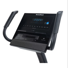 Carica l'immagine nel visualizzatore di Gallery, Cyclette GX LE NordicTrack