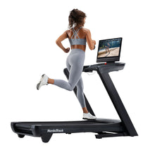 Carica l'immagine nel visualizzatore di Gallery, Tapis Roulant COMMERCIAL 2450 NordicTrack