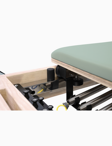 Reformer in Legno di Quercia Naturale Pieghevole Salvaspazio PTX 3000 Green Tea Liveness