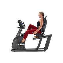 Carica l&#39;immagine nel visualizzatore di Gallery, Recumbent Bike R50 Matrix - Console XR